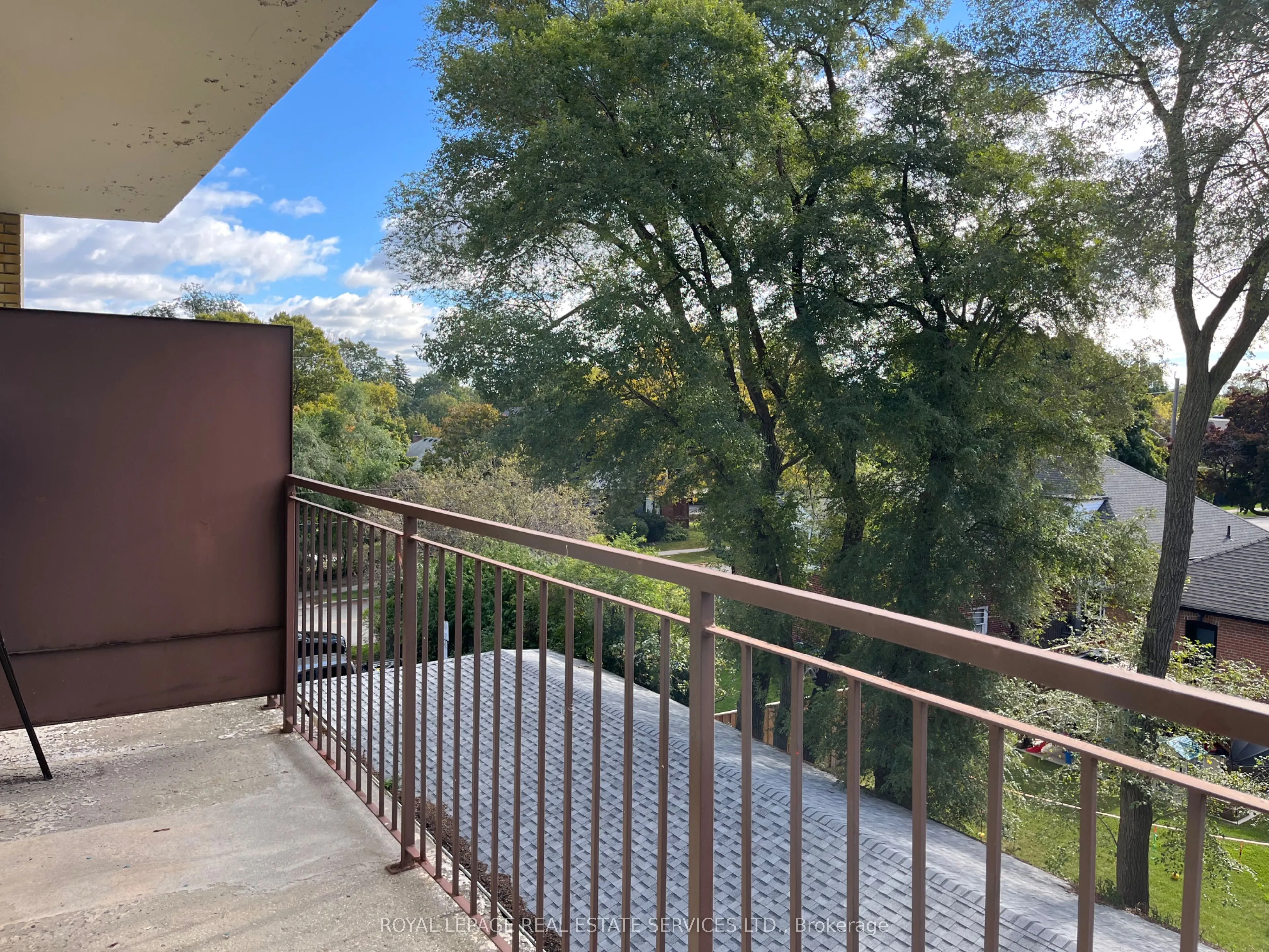 219 Wilson Avenue #403