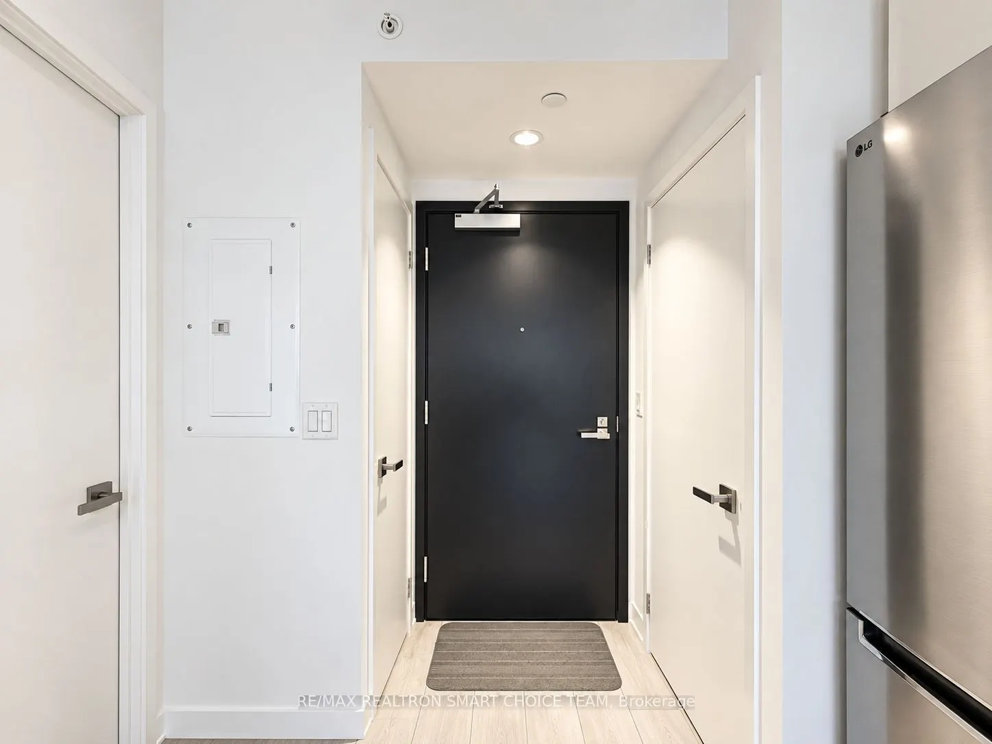 31 Tippett Road #427