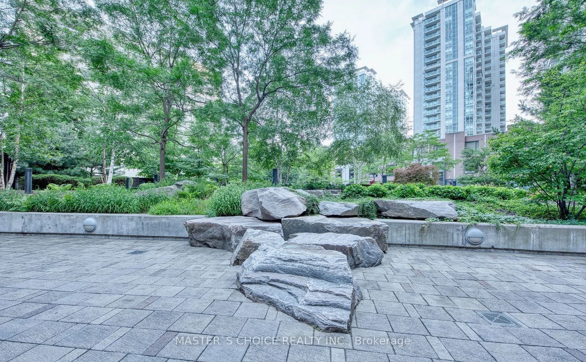 23 Sheppard Avenue E #2707