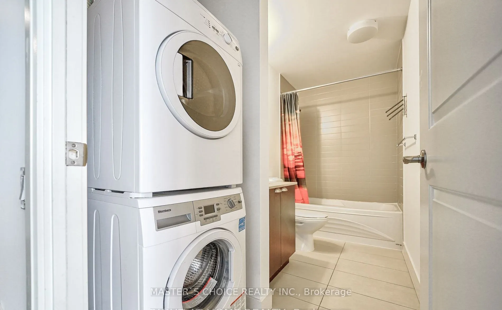 23 Sheppard Avenue E #2707