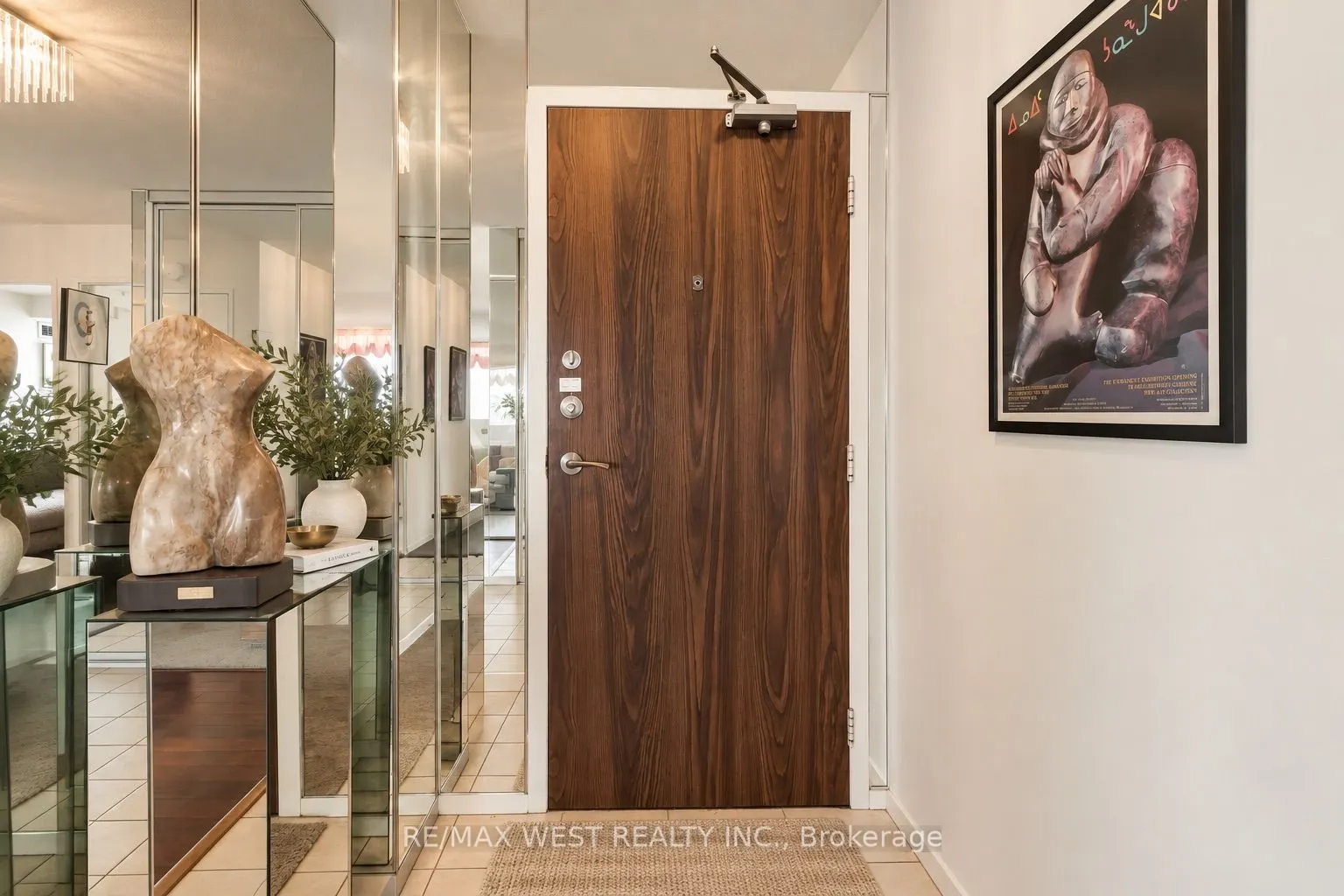80 Antibes Drive #2702