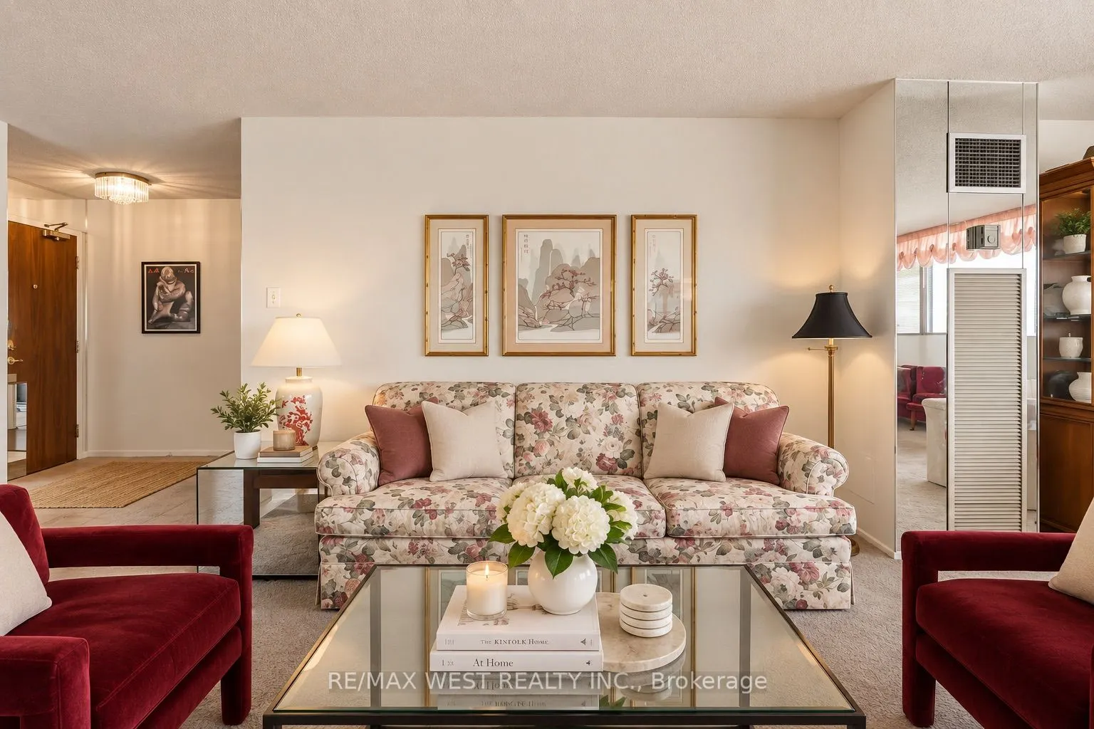 80 Antibes Drive #2702