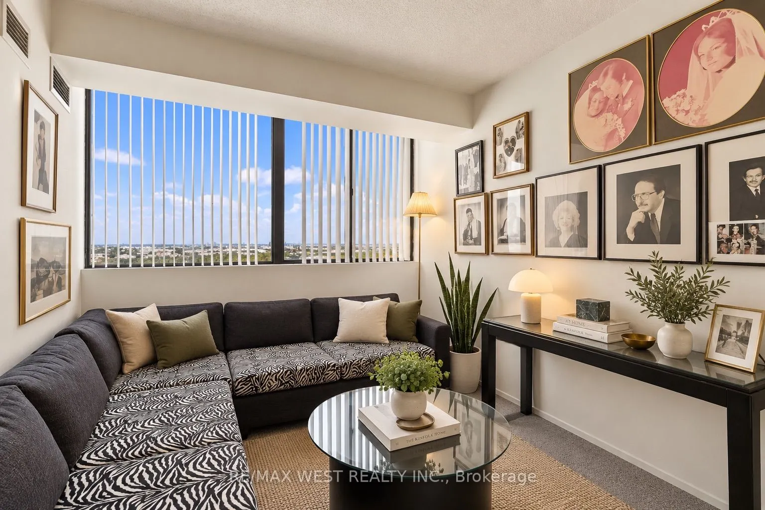 80 Antibes Drive #2702