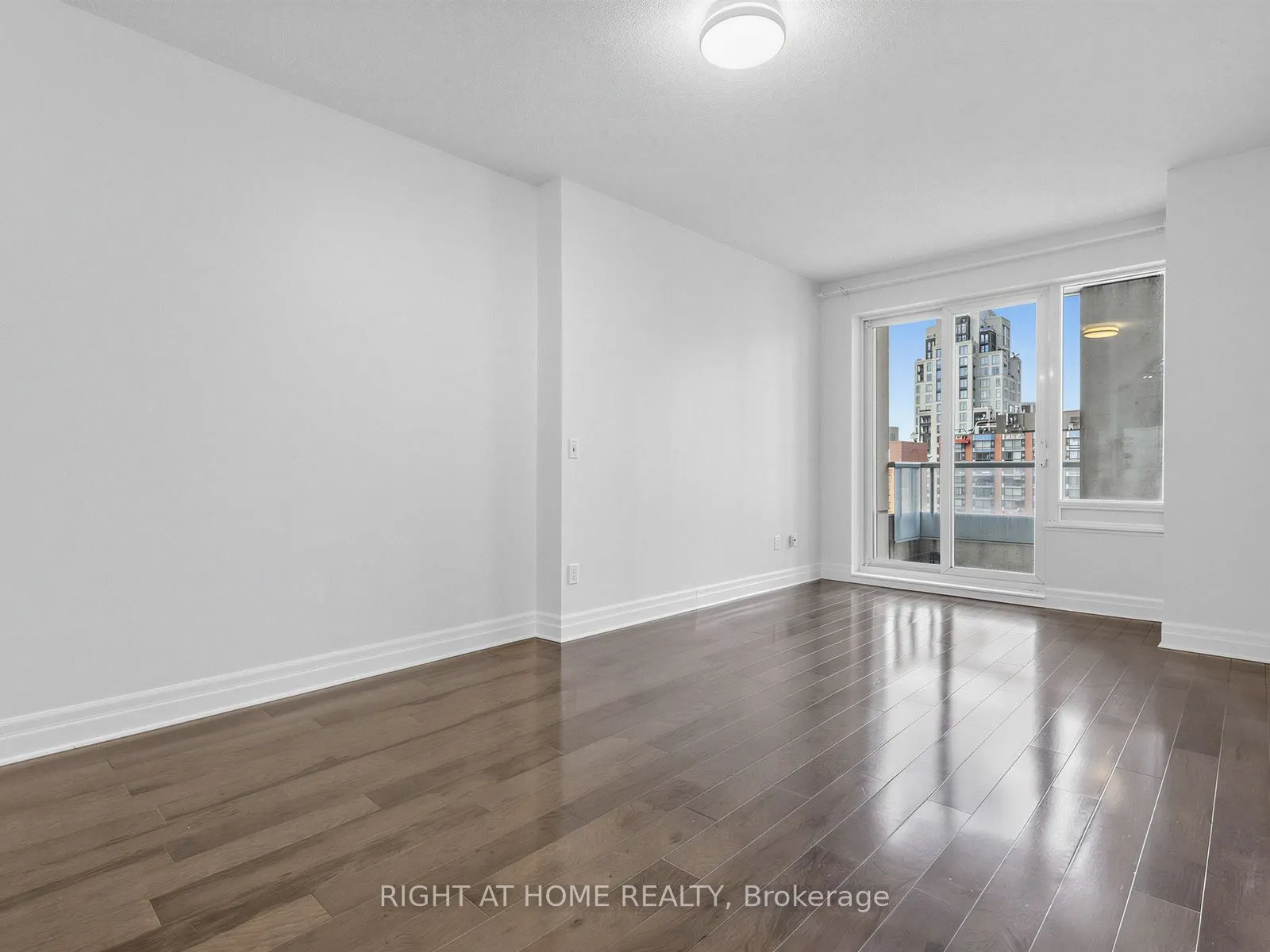 35 Balmuto Street #1810