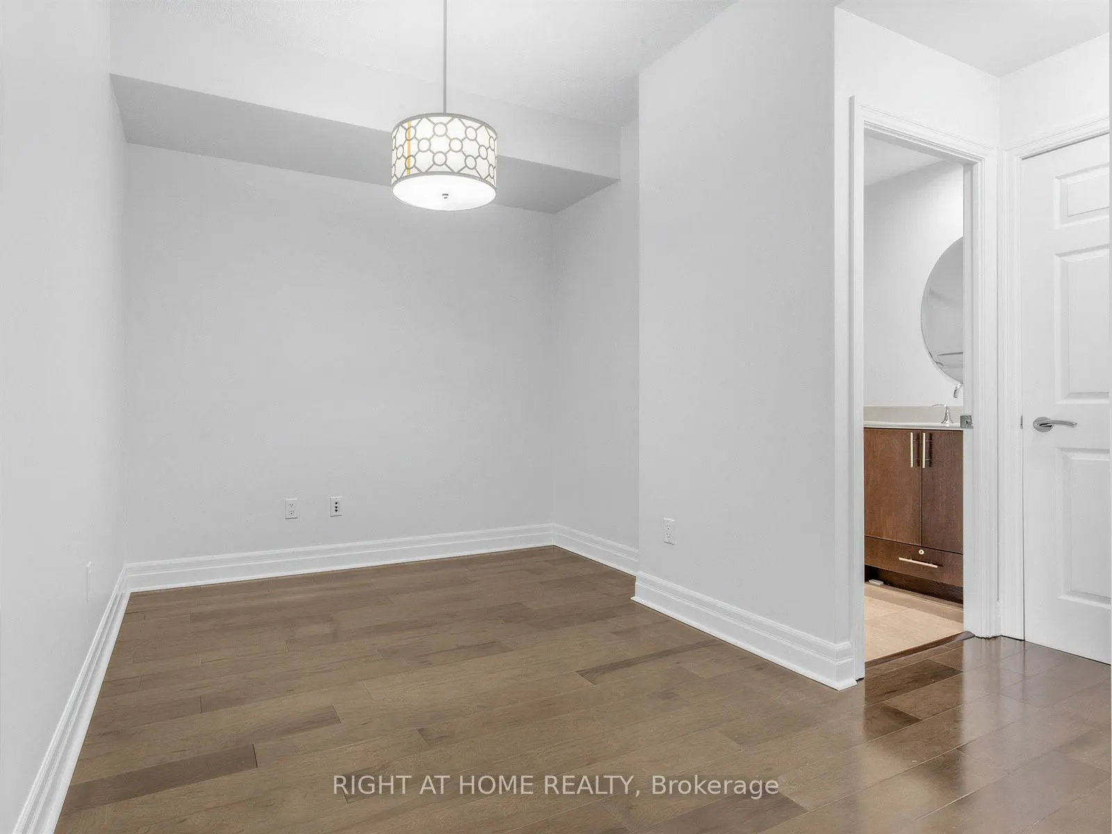 35 Balmuto Street #1810