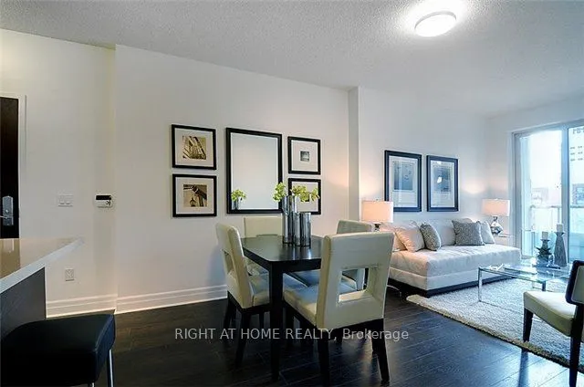 35 Balmuto Street #1810