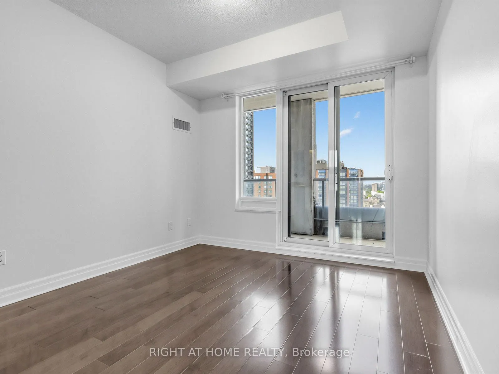 35 Balmuto Street #1810
