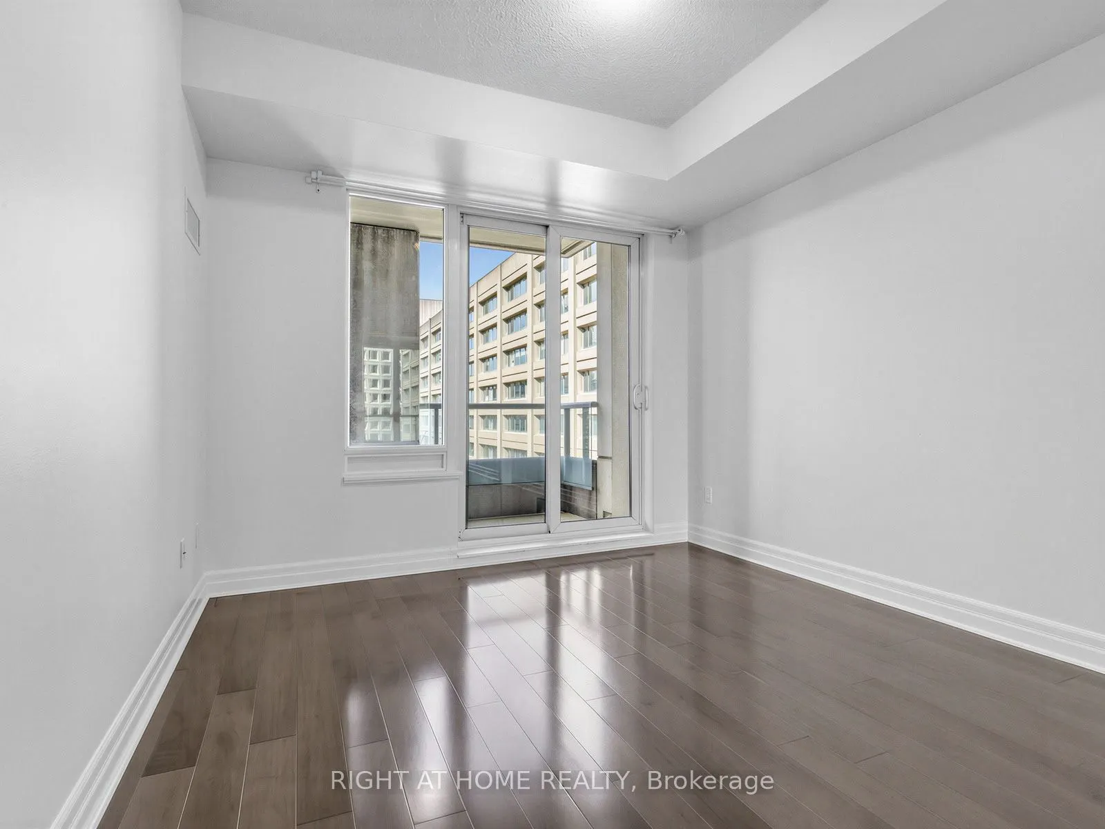 35 Balmuto Street #1810