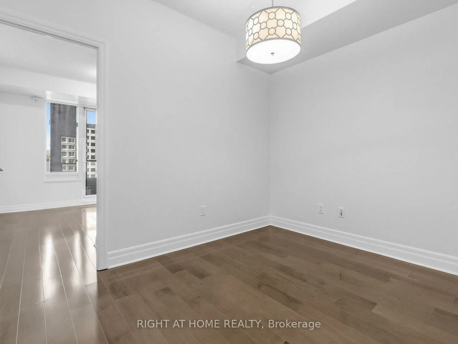 35 Balmuto Street #1810