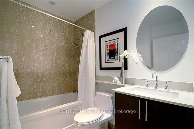 35 Balmuto Street #1810