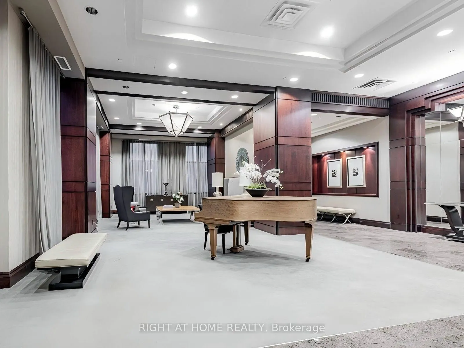 35 Balmuto Street #1810