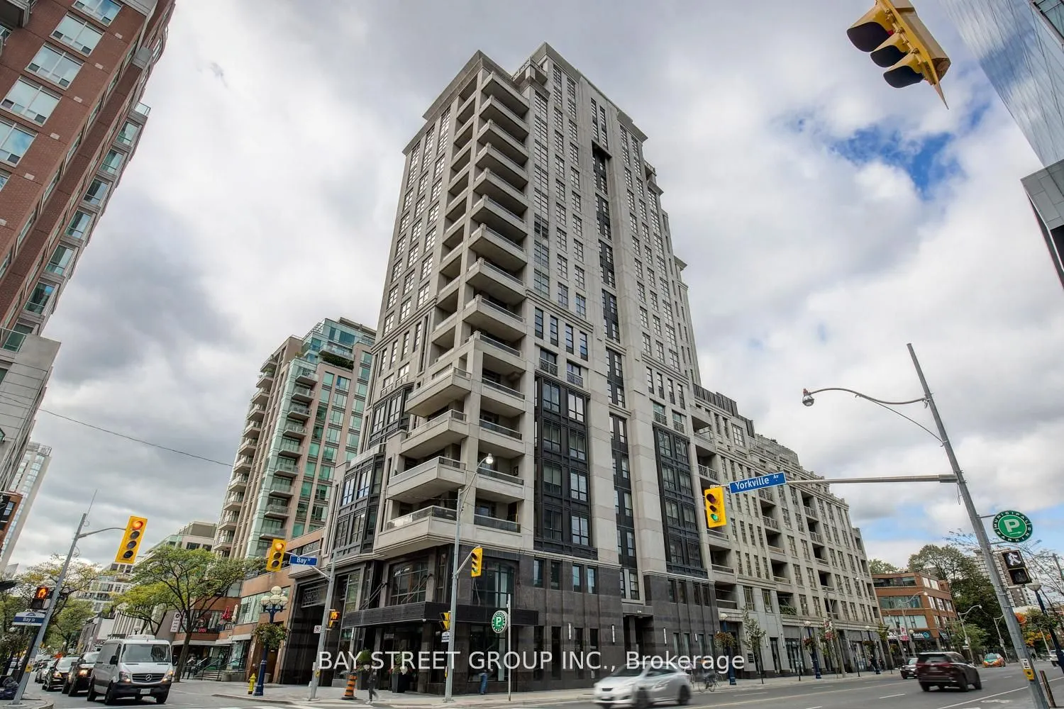 68 Yorkville Avenue #301