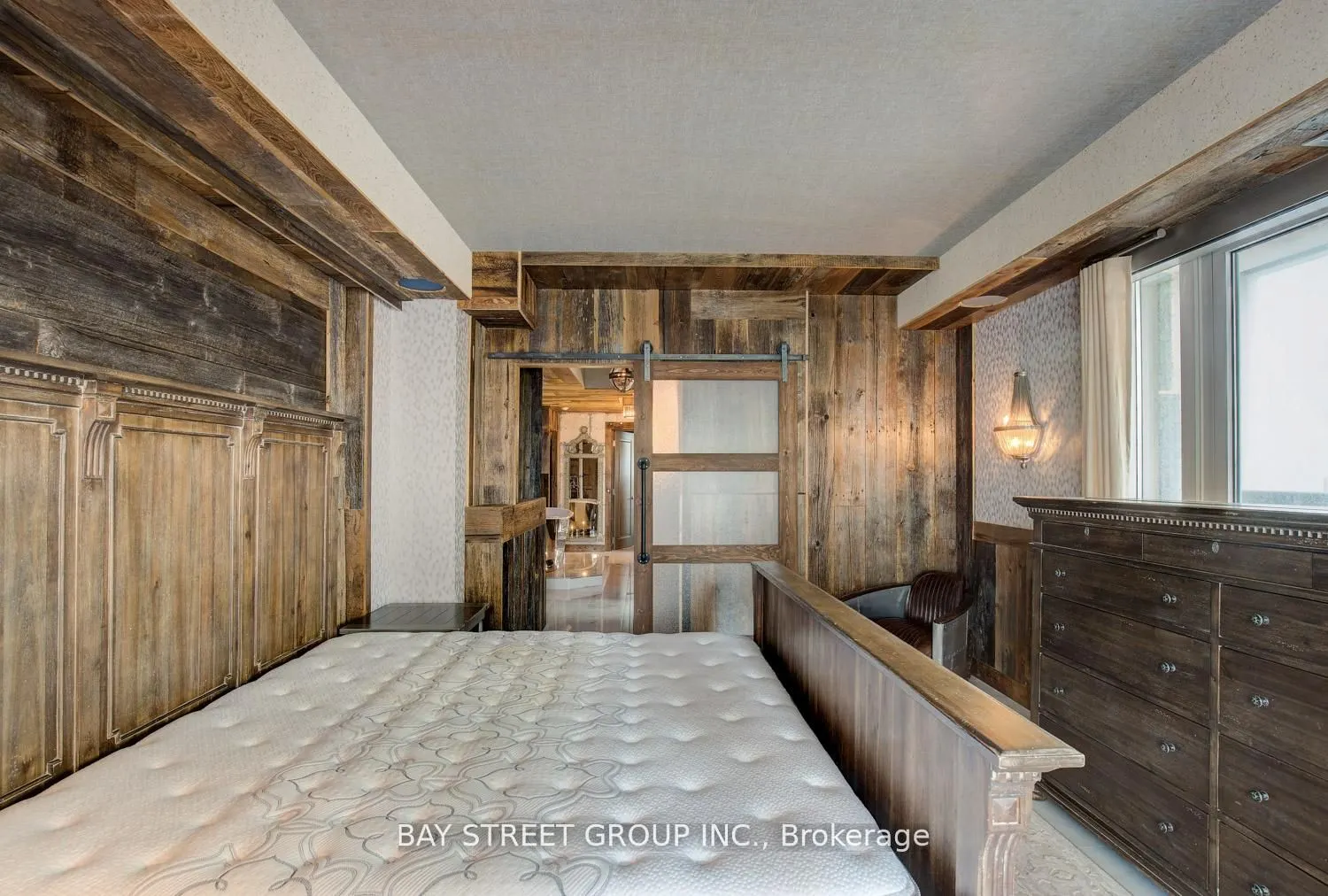 68 Yorkville Avenue #301