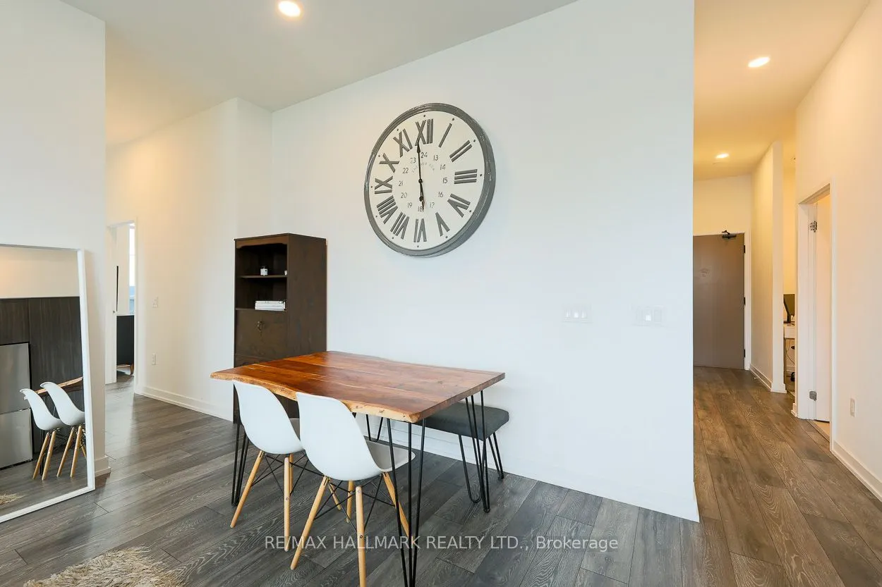 225 Sumach Street #405