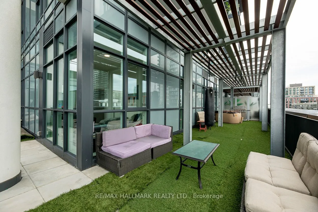 225 Sumach Street #405