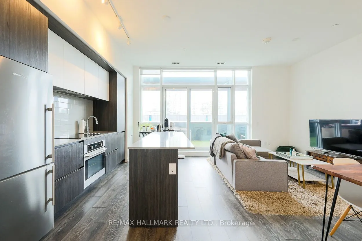 225 Sumach Street #405