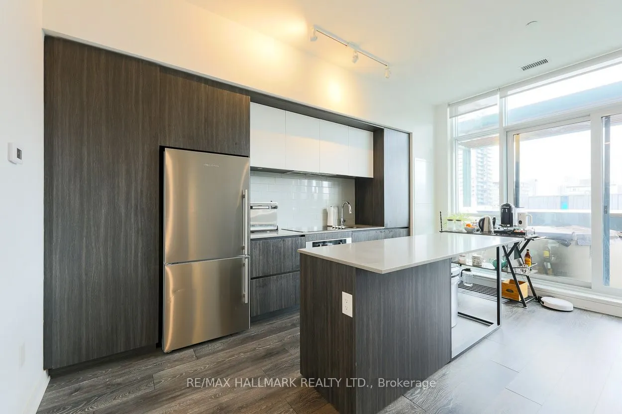225 Sumach Street #405