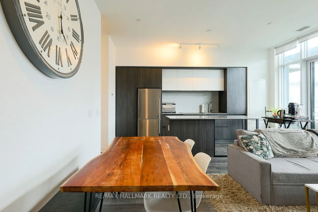 225 Sumach Street #405
