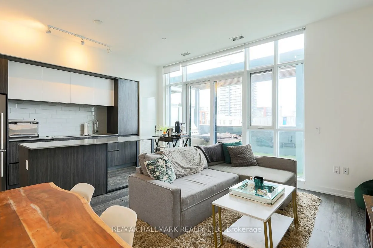 225 Sumach Street #405