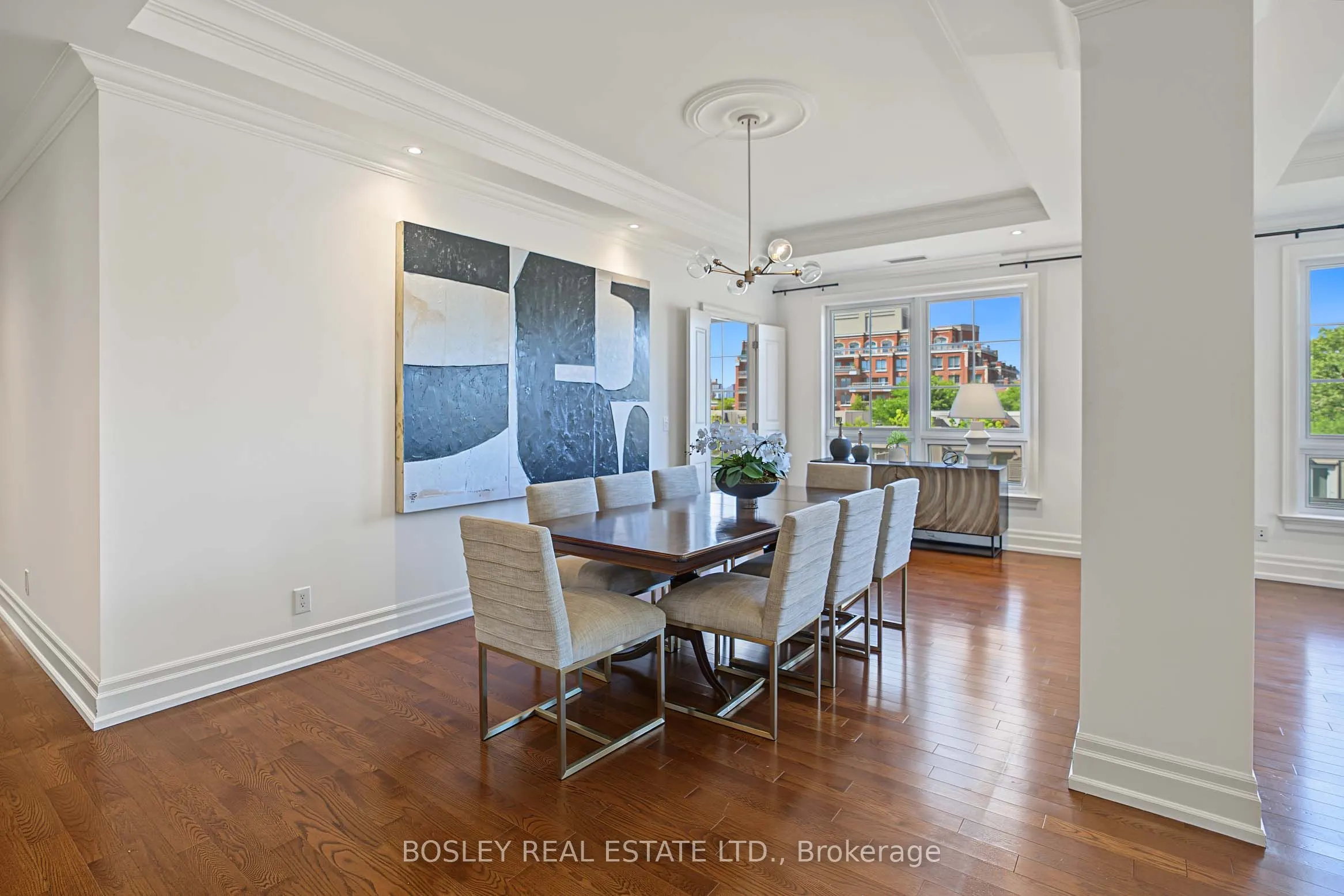21 Burkebrook Place #504