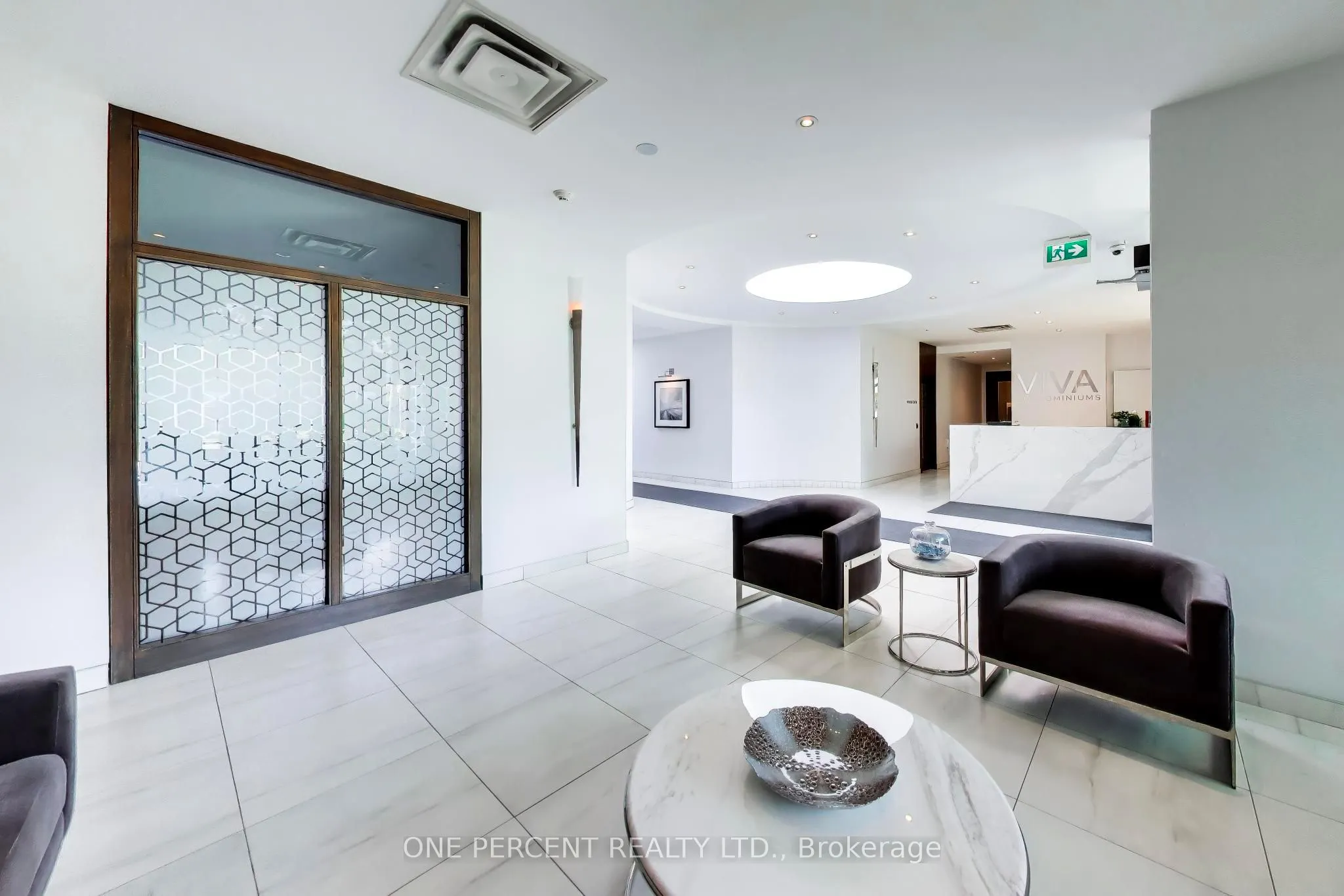 3840 Bathurst Street #109