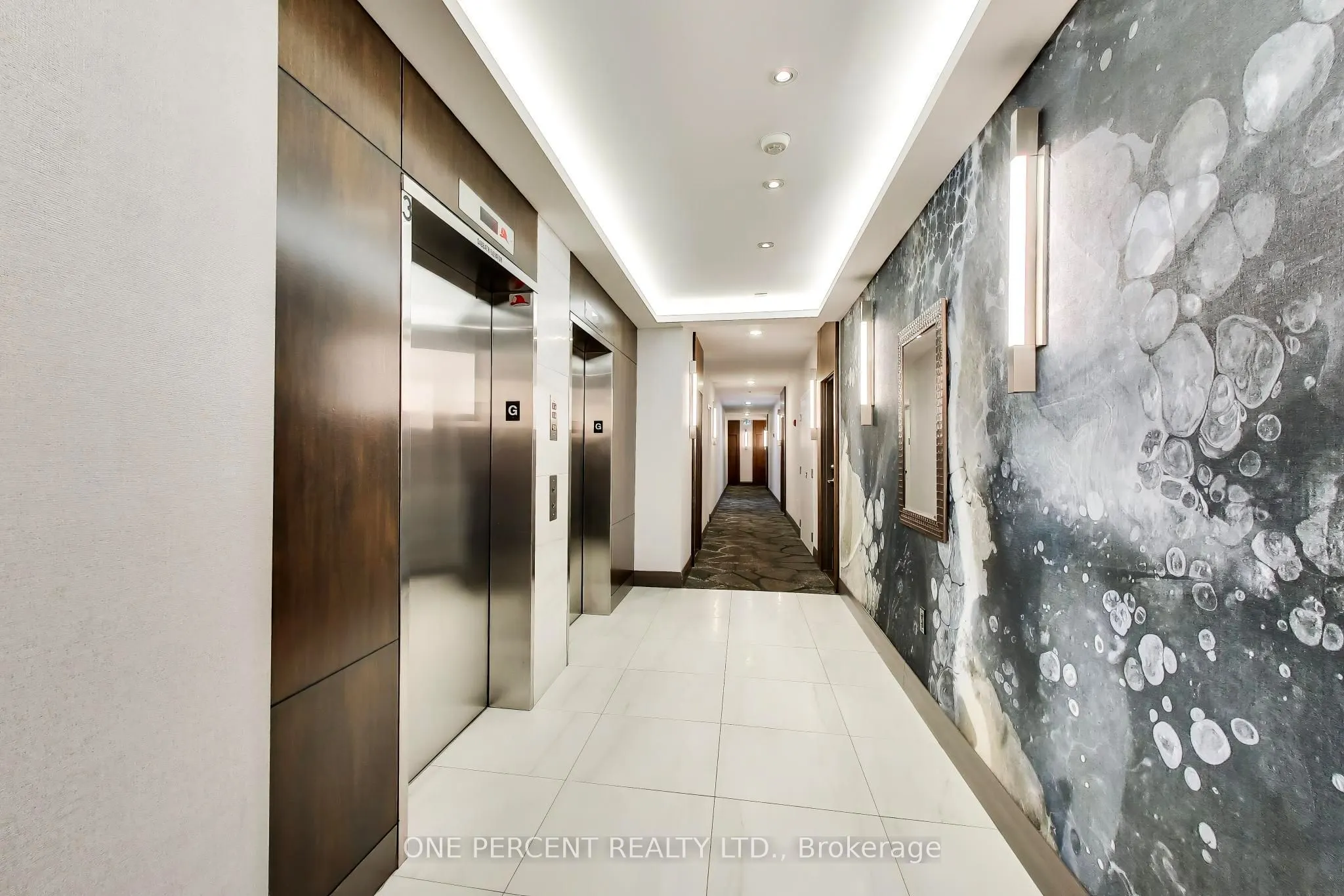 3840 Bathurst Street #109