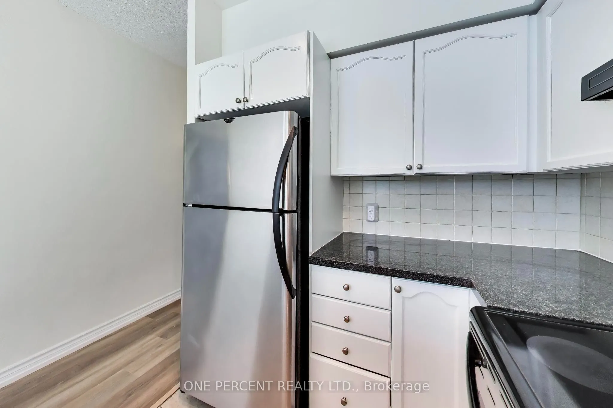 3840 Bathurst Street #109