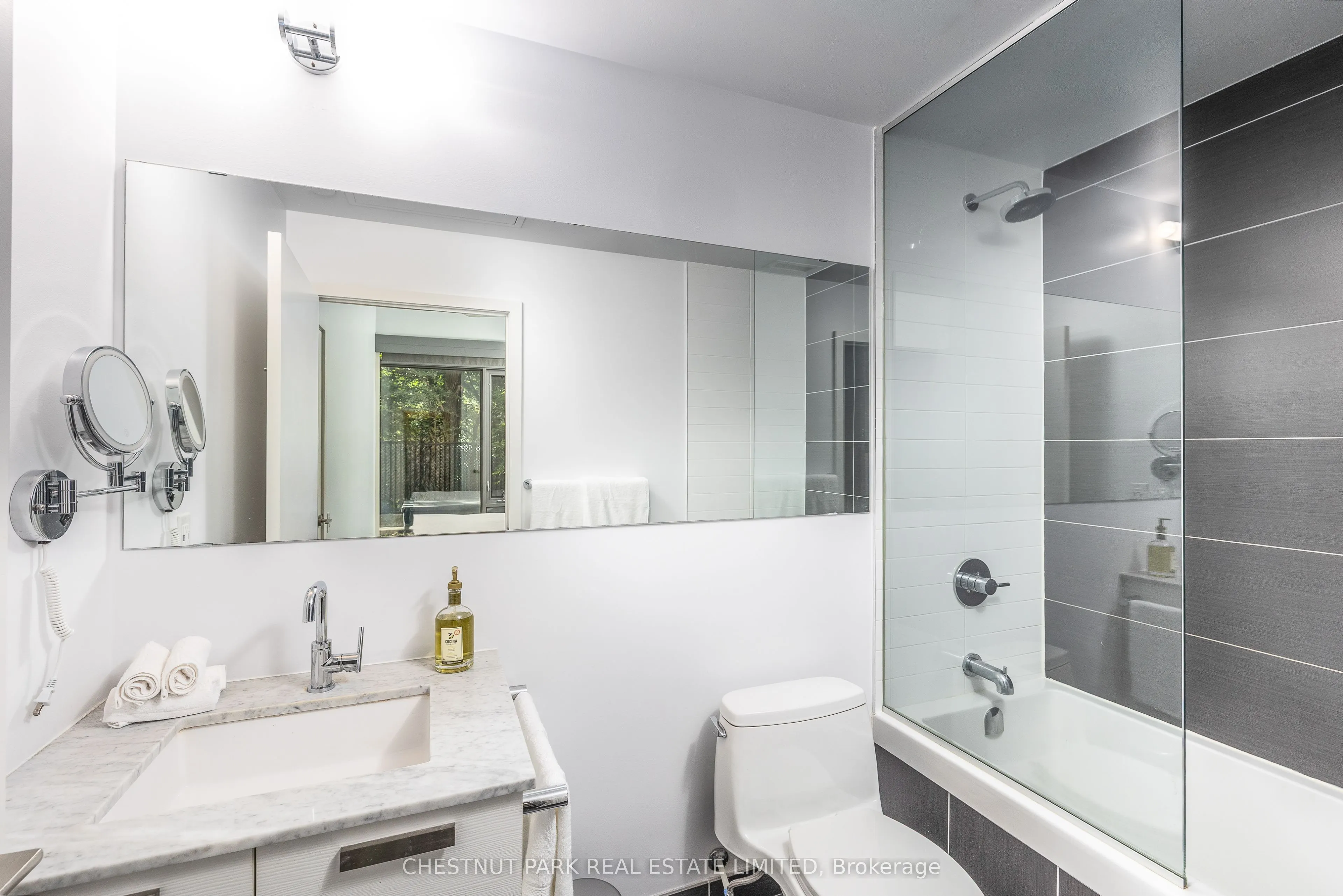 1815 Yonge Street #205