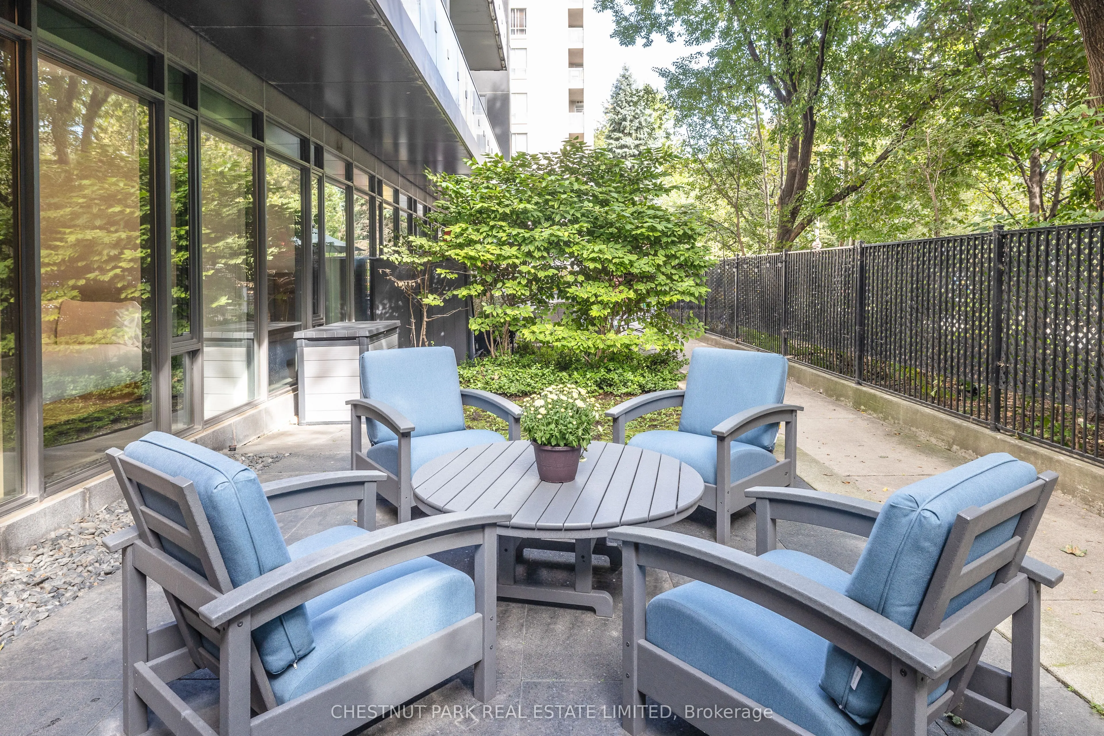 1815 Yonge Street #205