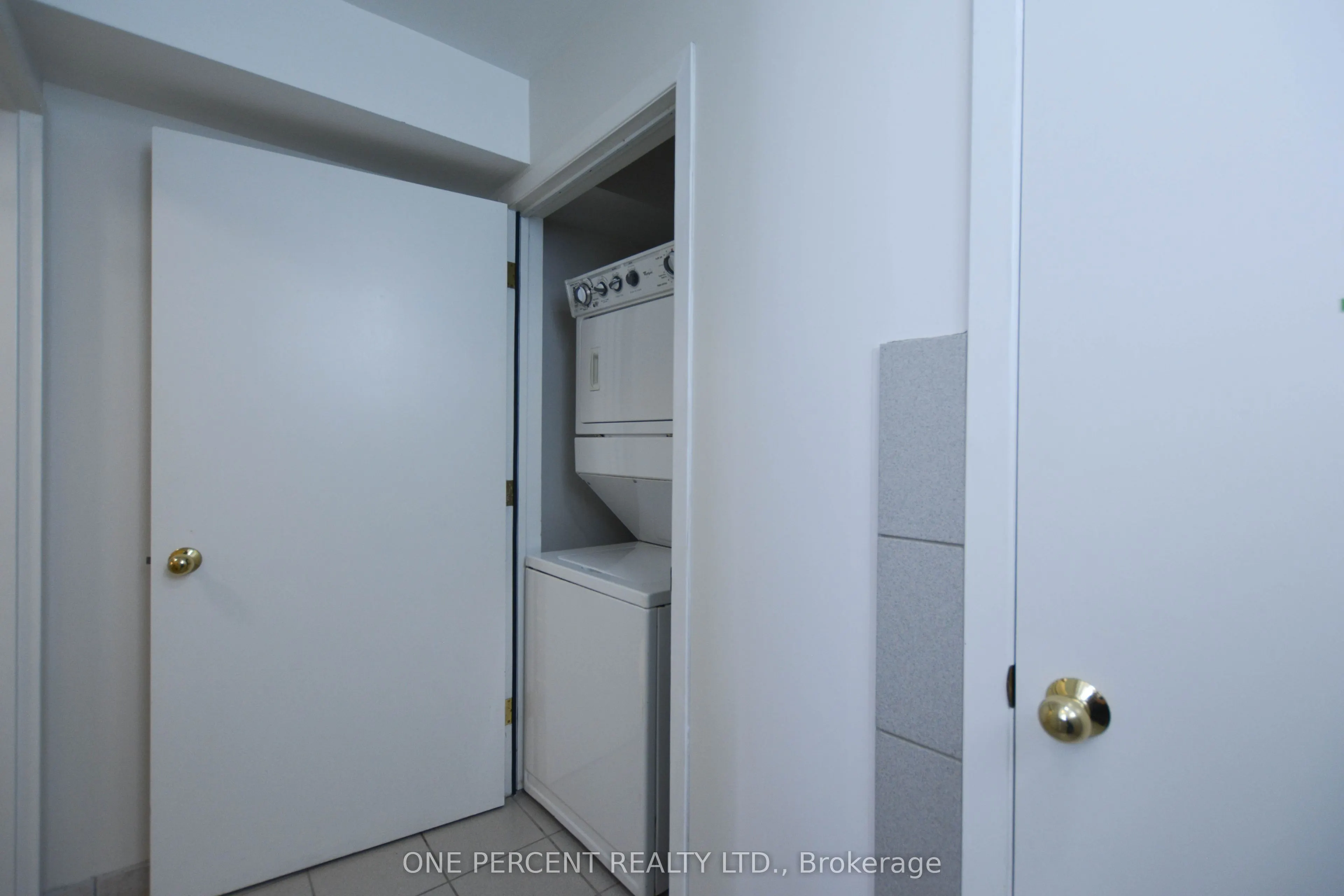 204 Sheppard Avenue W