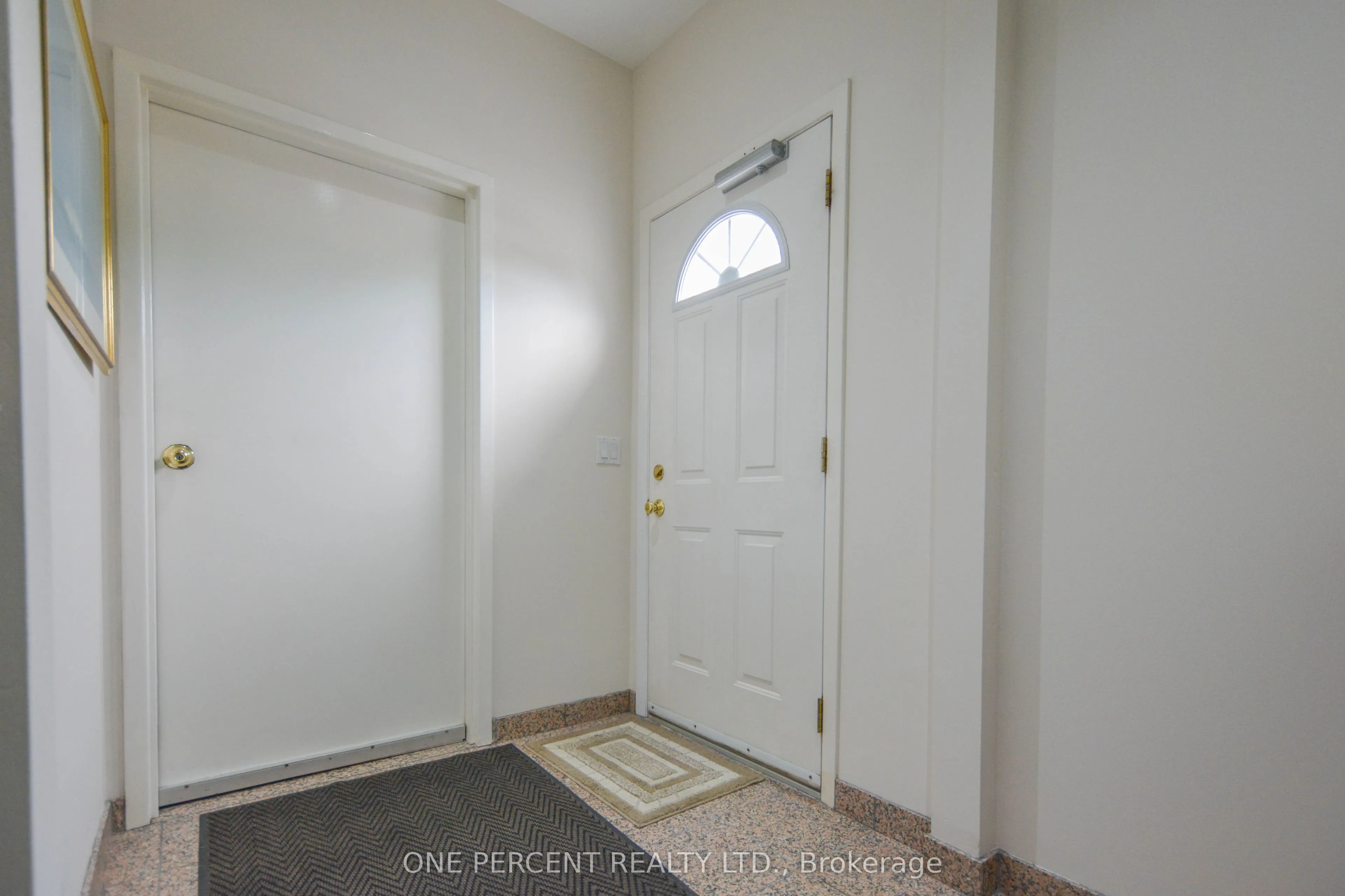204 Sheppard Avenue W