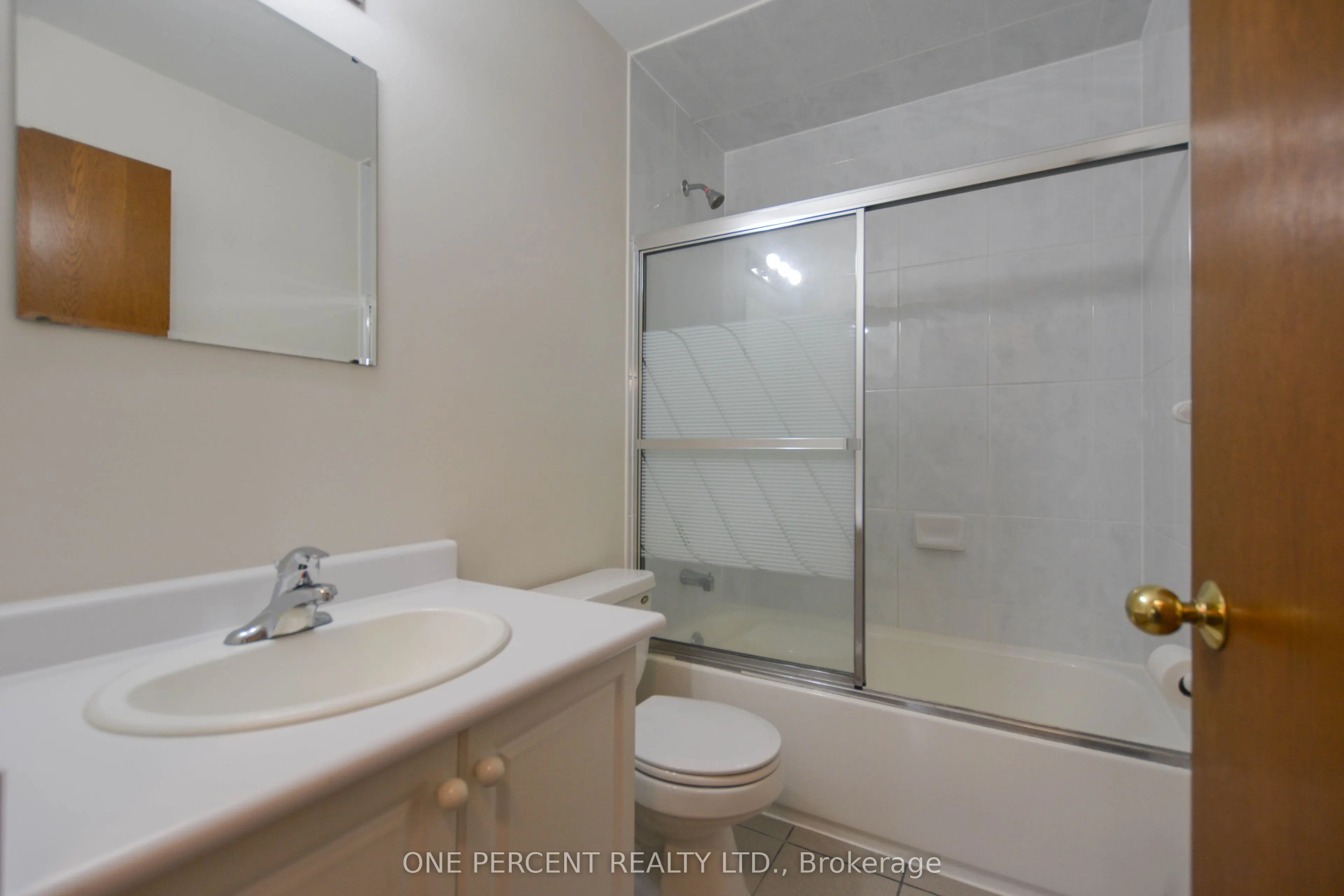 204 Sheppard Avenue W
