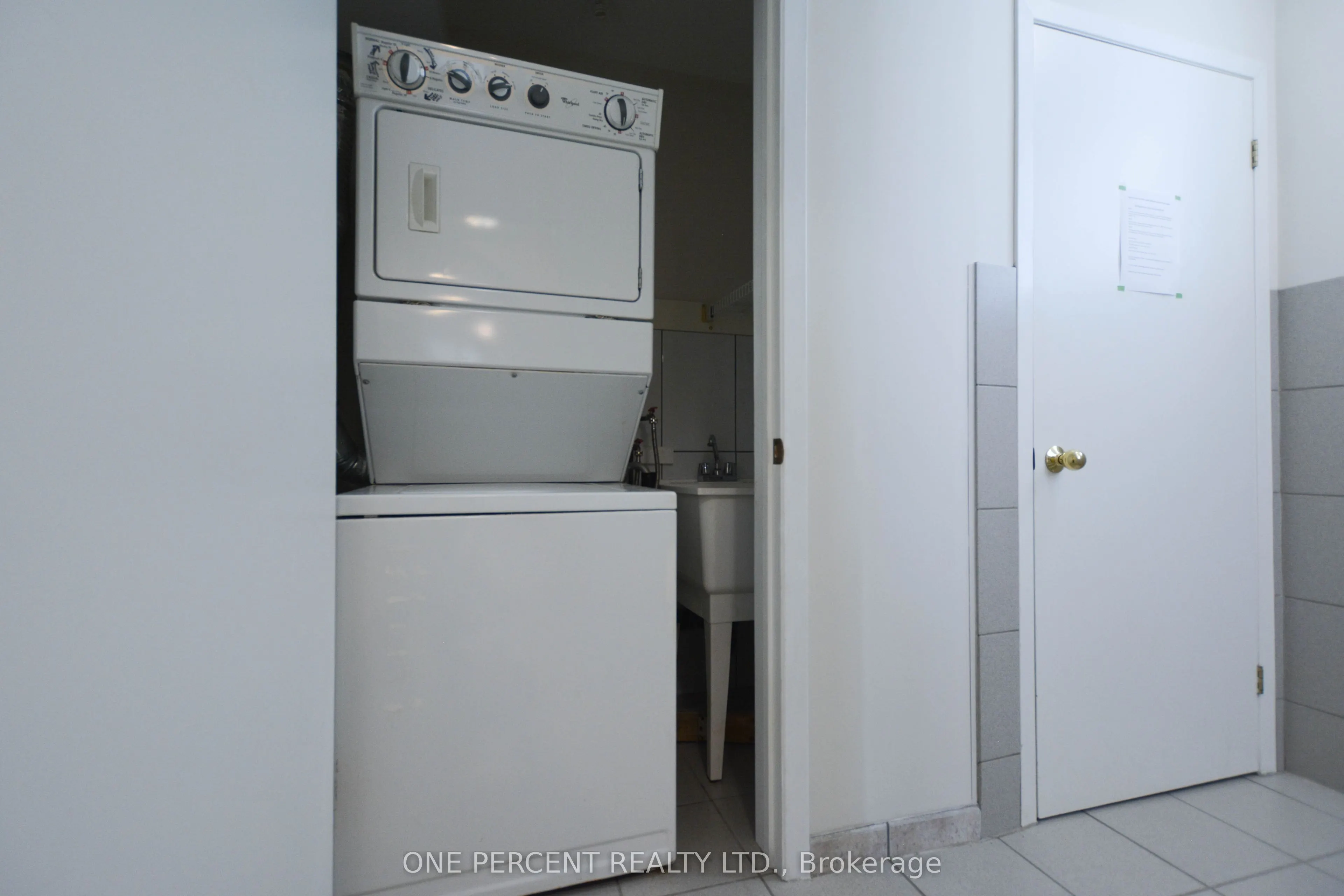 204 Sheppard Avenue W