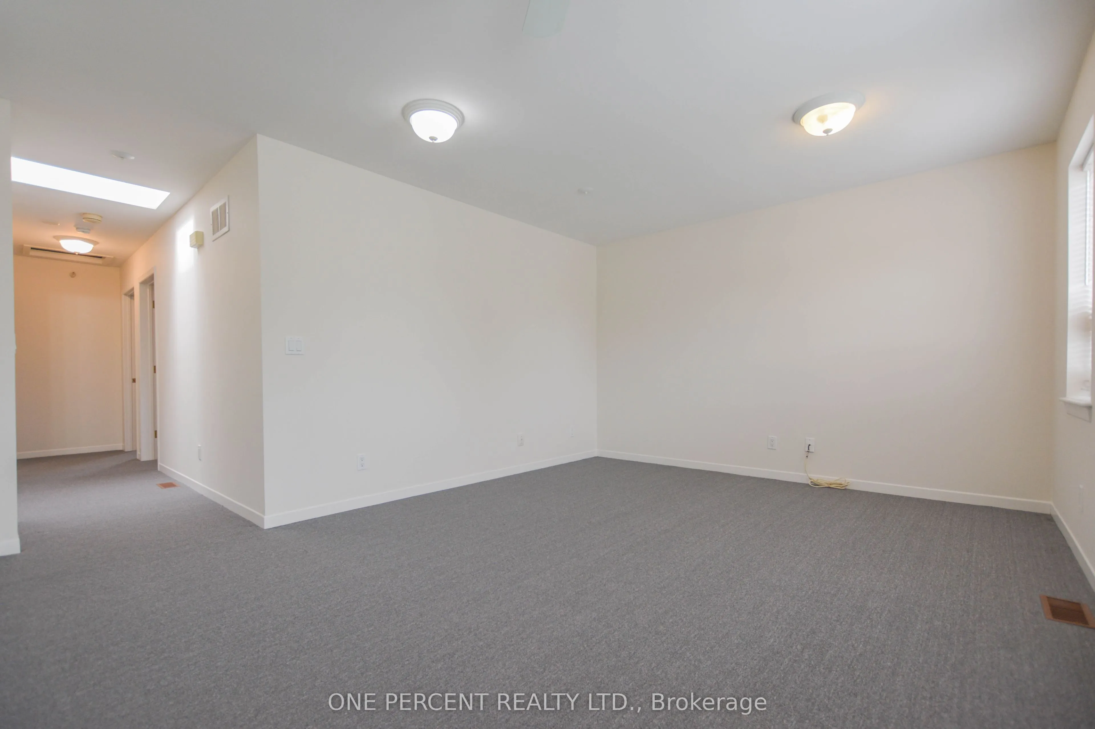 204 Sheppard Avenue W