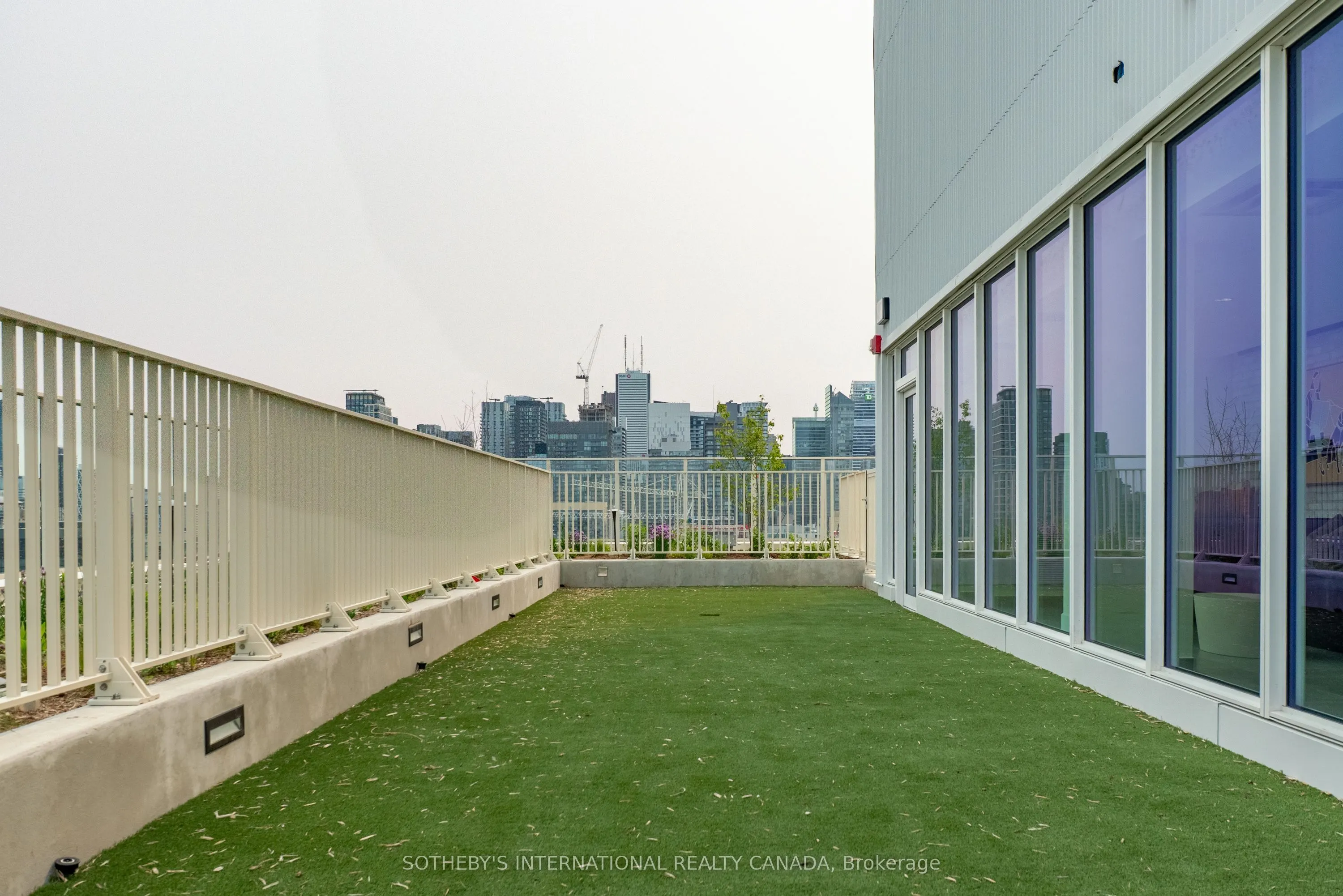 88 Bathurst Street #PH01