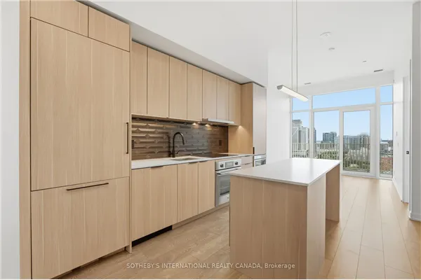 88 Bathurst Street #PH01