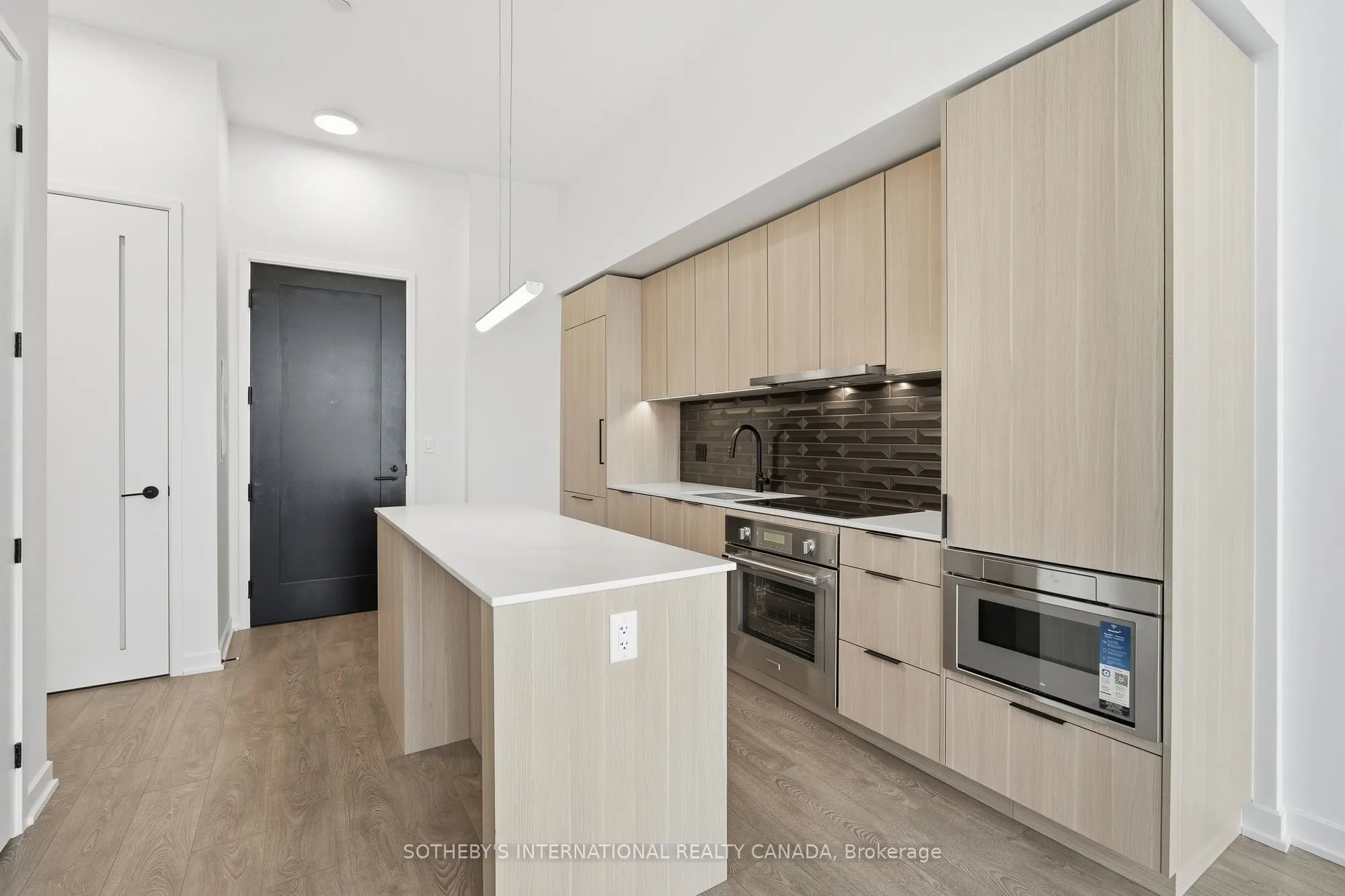88 Bathurst Street #PH01