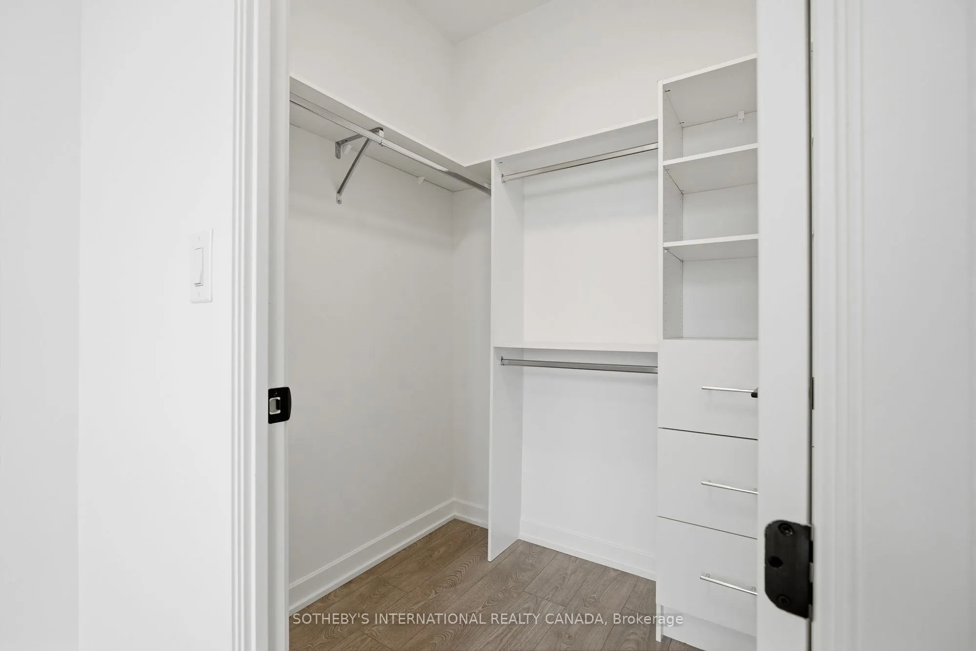 88 Bathurst Street #PH01