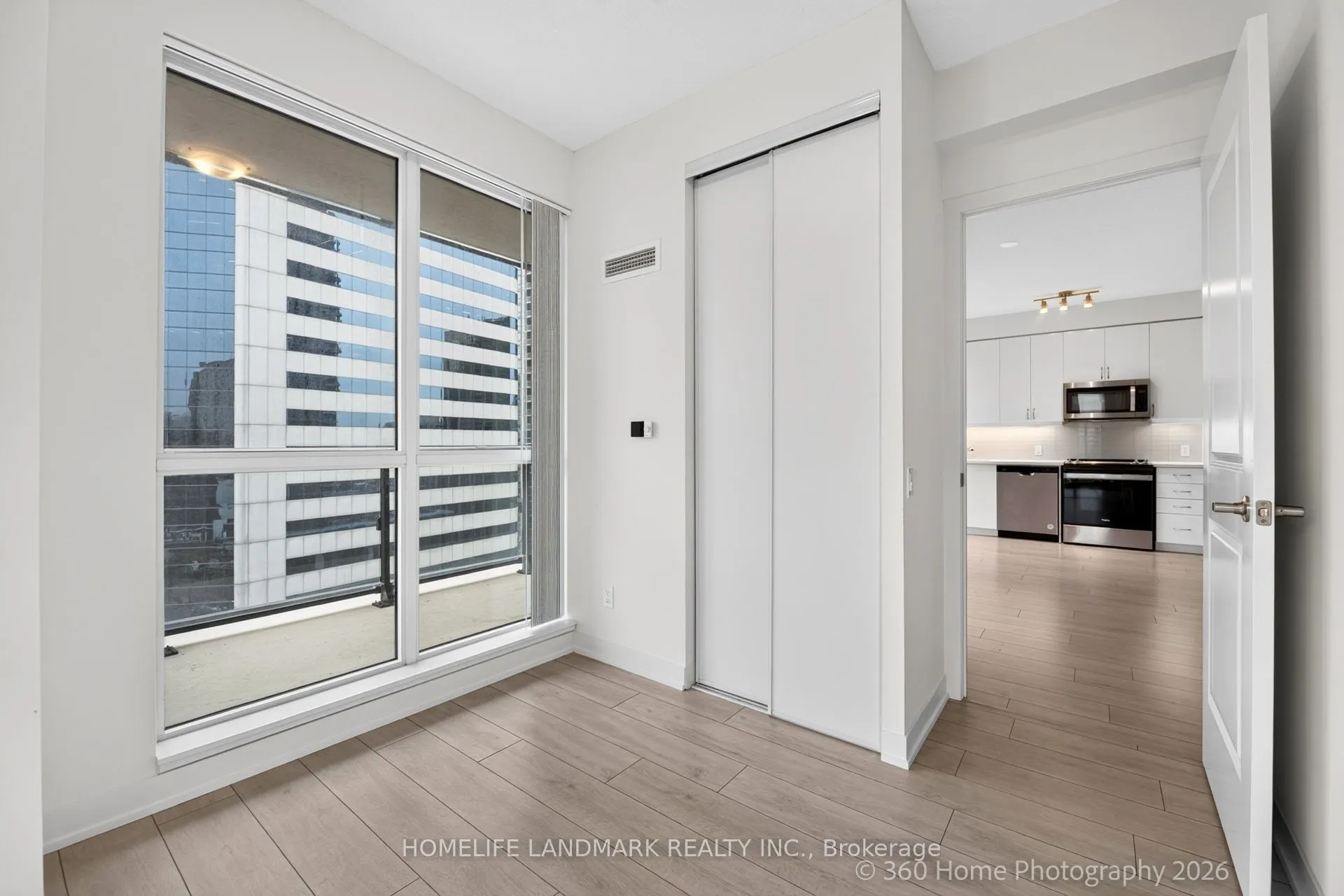 4955 Yonge Street #1008