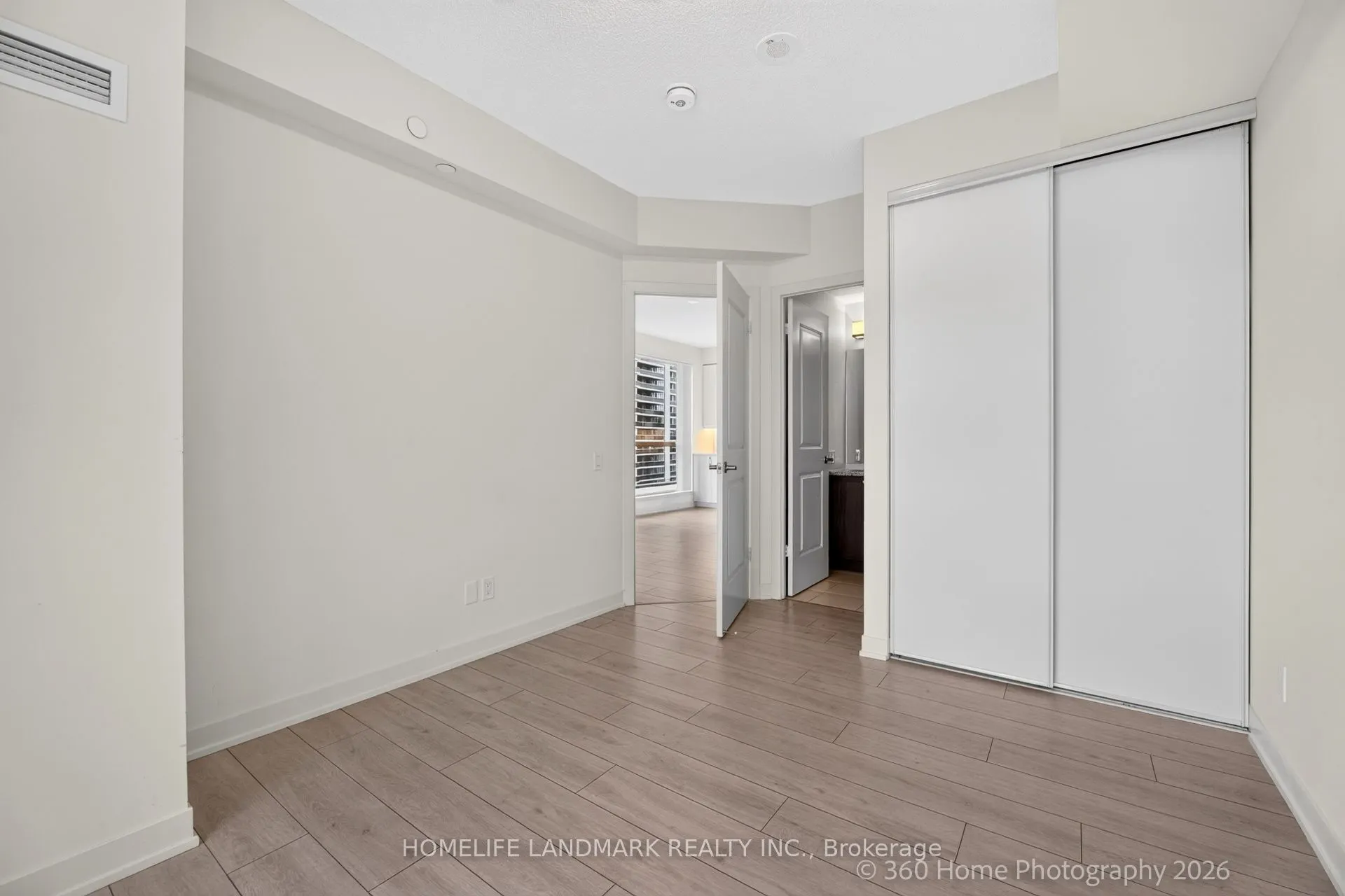 4955 Yonge Street #1008