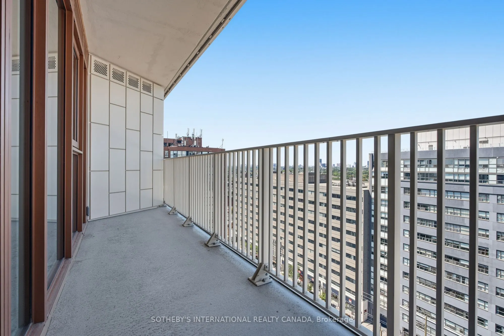88 Bathurst Street #1703