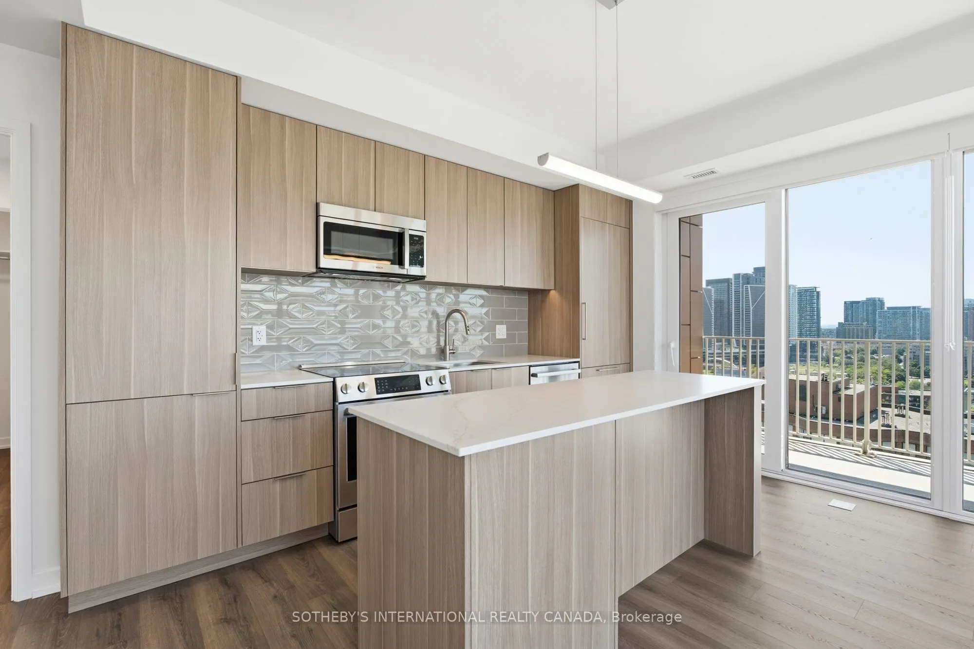 88 Bathurst Street #1703