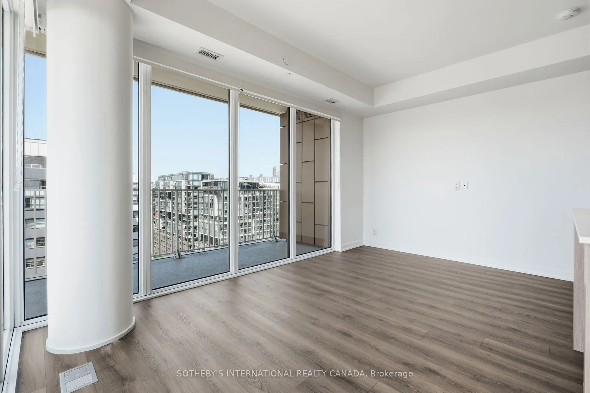 88 Bathurst Street #1703