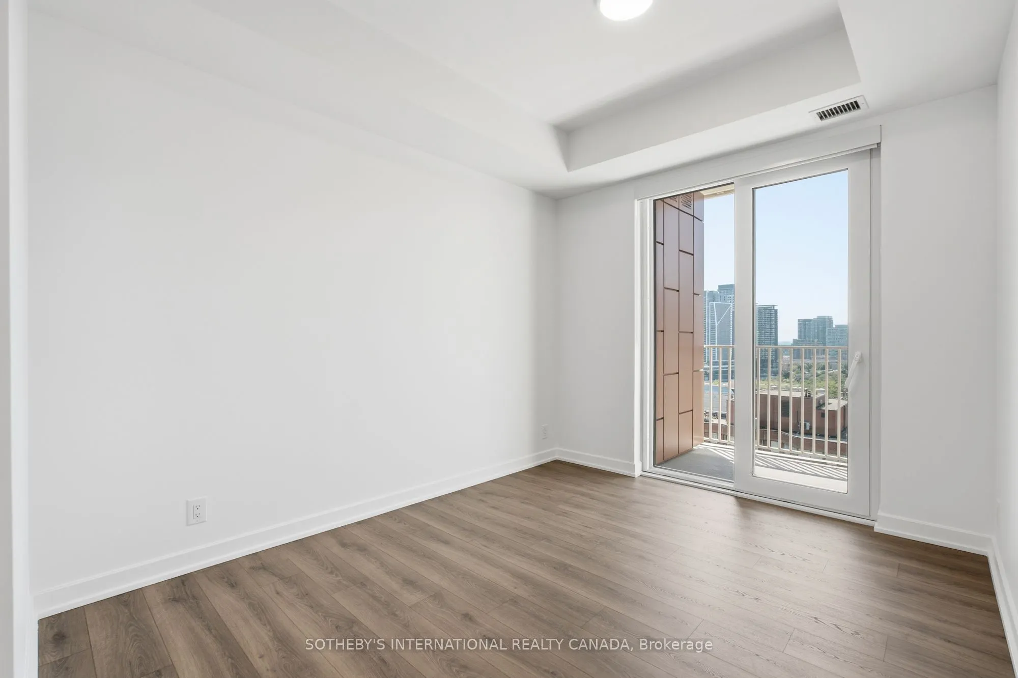 88 Bathurst Street #1703