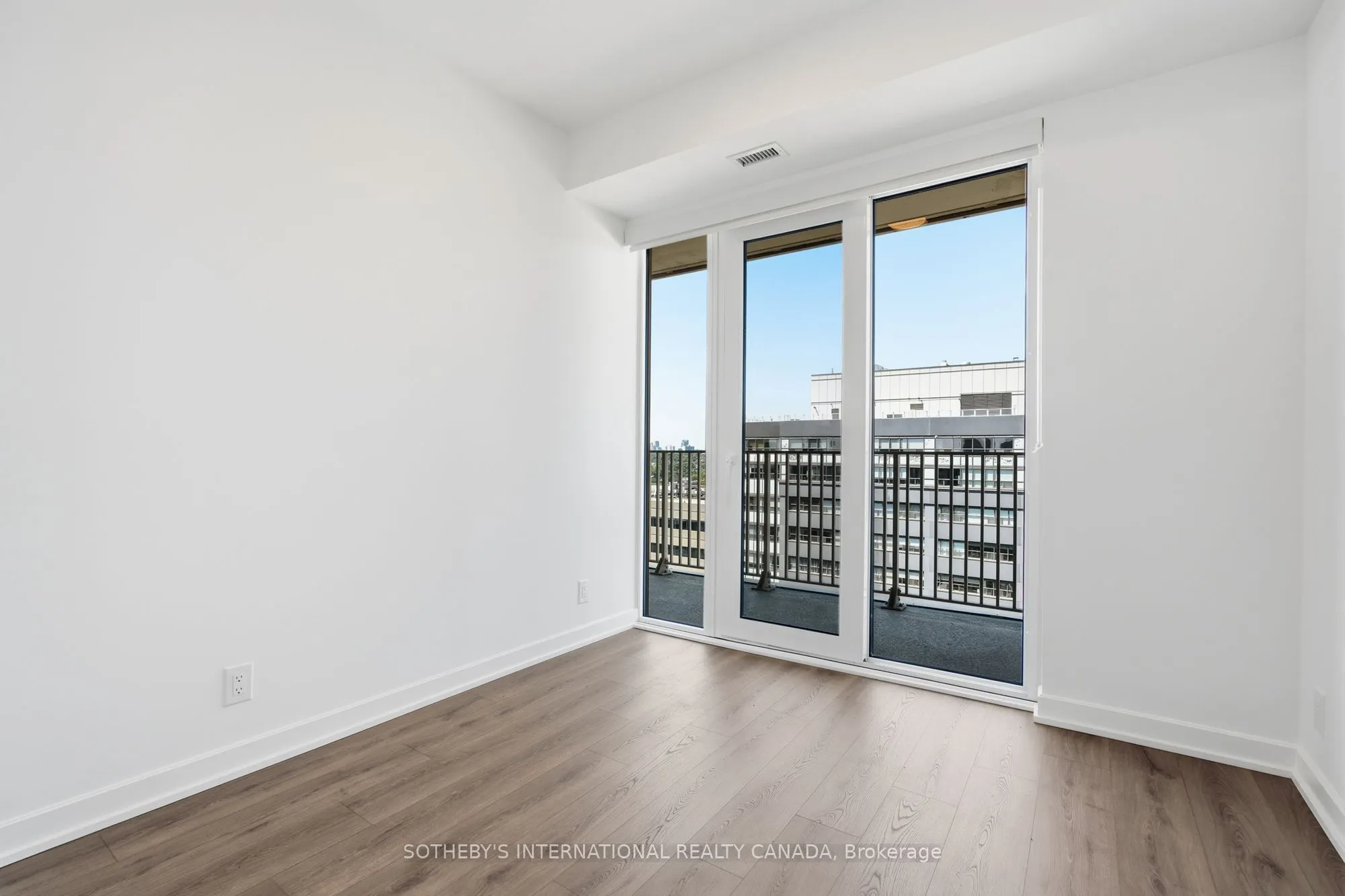 88 Bathurst Street #1703