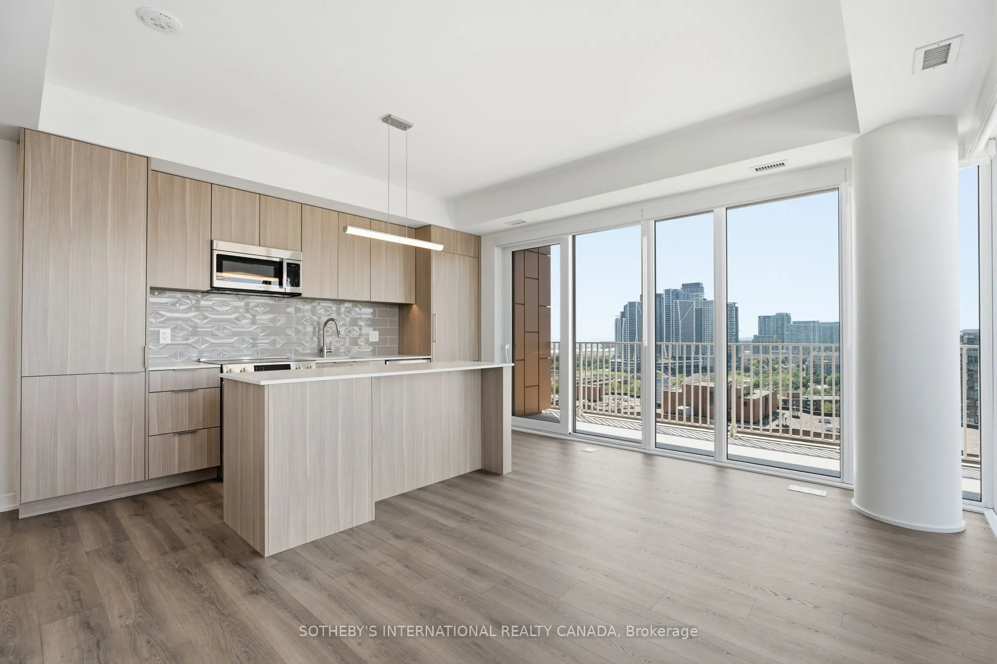 88 Bathurst Street #1703