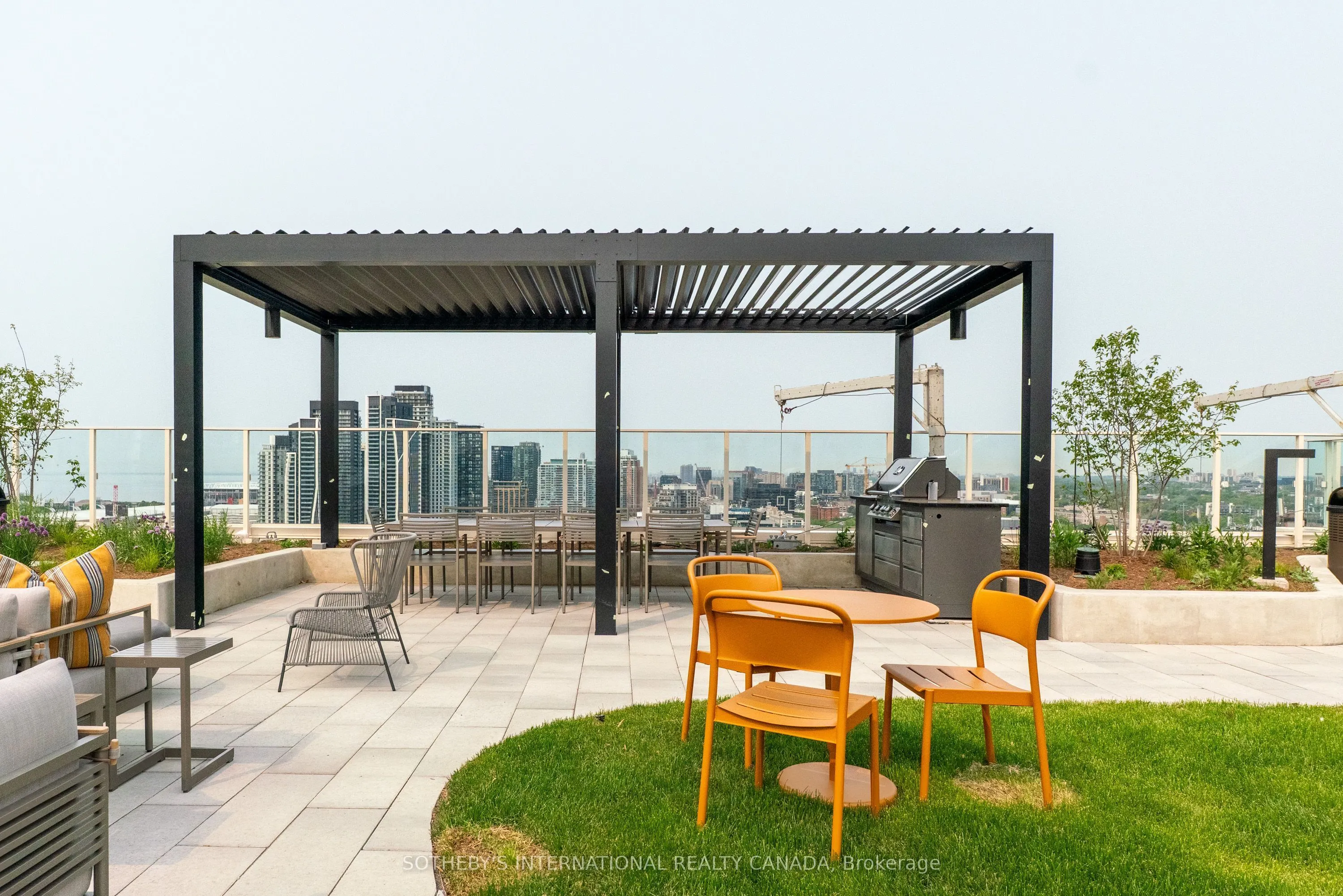 88 Bathurst Street #1703