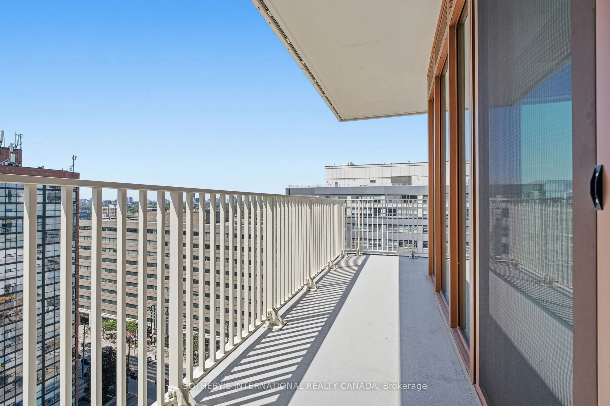 88 Bathurst Street #1703