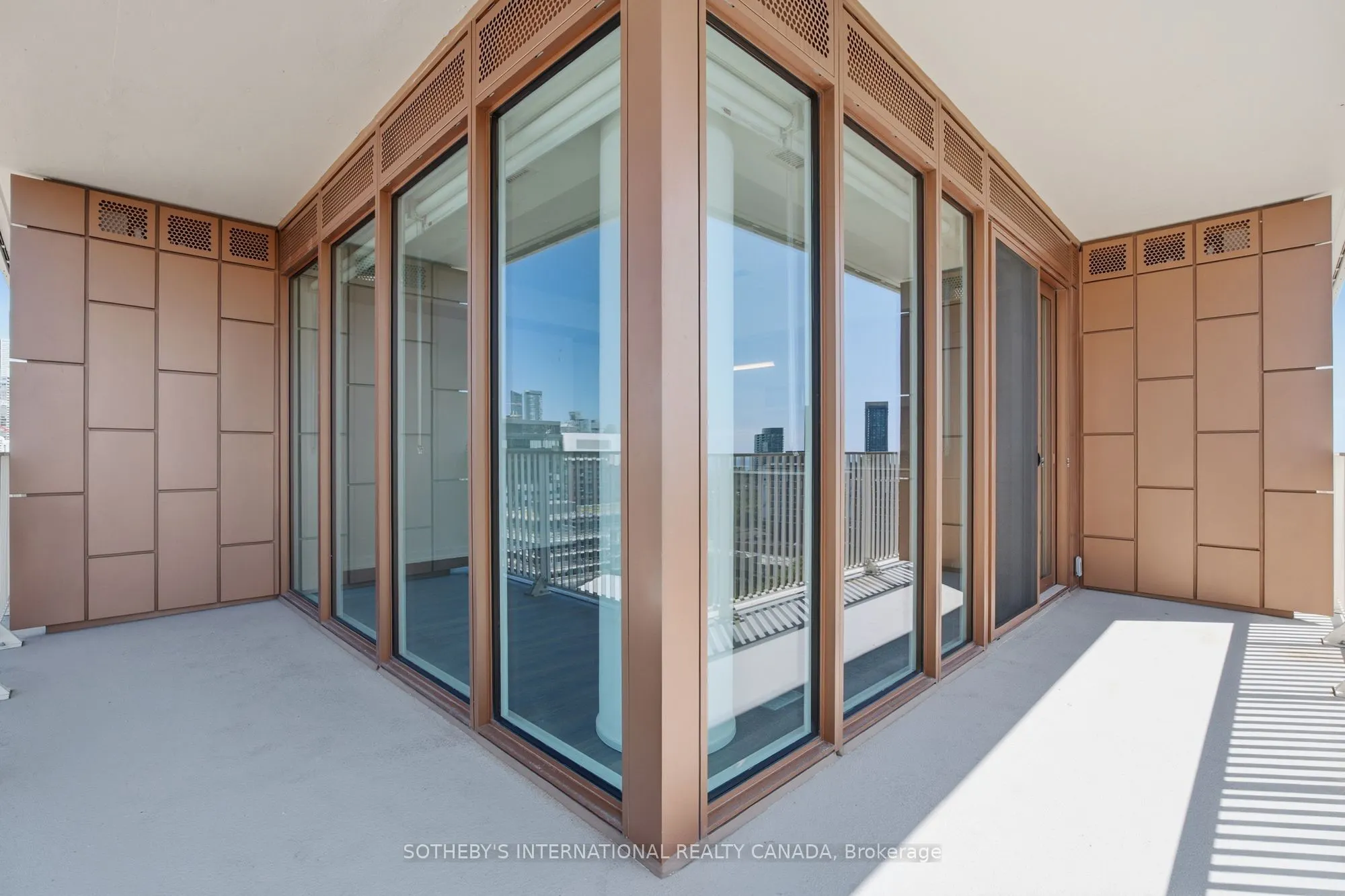 88 Bathurst Street #1703