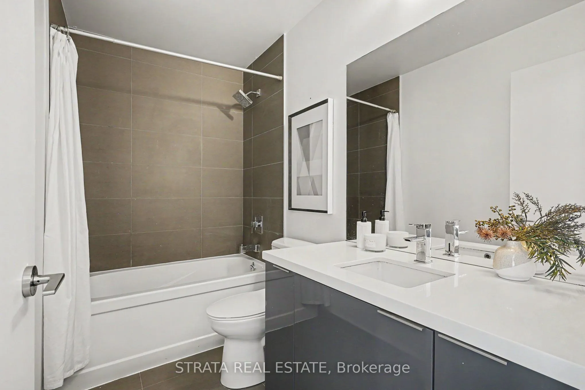8 Eglinton Avenue E #4610